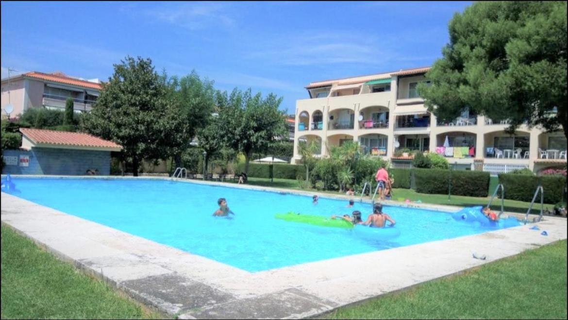 Apartamento En Platja Sant Pol S'Agaro Con Pisicina Y Jardin Sant Feliu de Guíxols Exterior foto